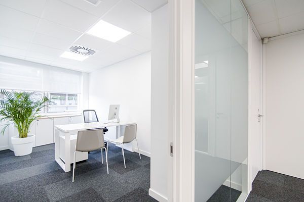 Alquiler de oficinas en Barcelona, Sarrià-Sant Gervasi. Business center / Centro de Negocios